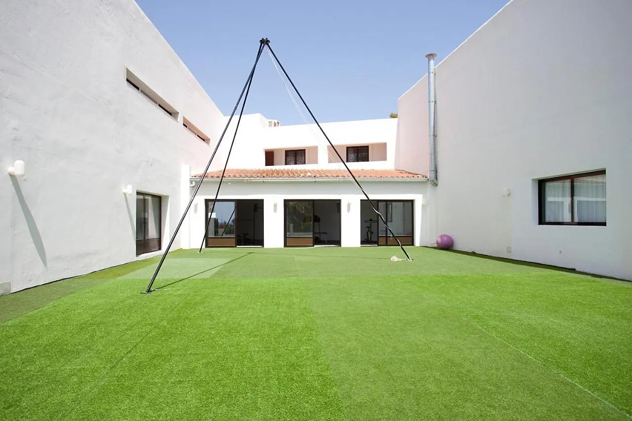 Apartamentos Club Cala Azul Sant Carles de Peralta 3*,